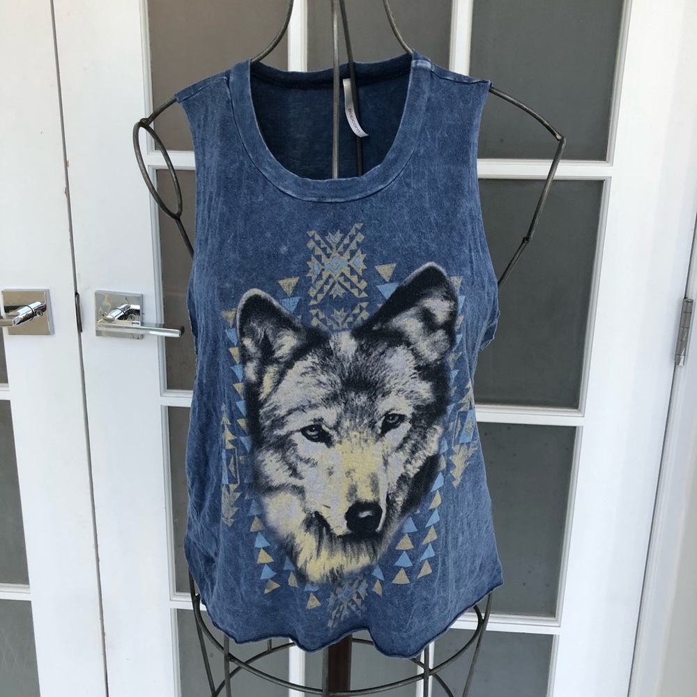 Popcorn wolf tank.